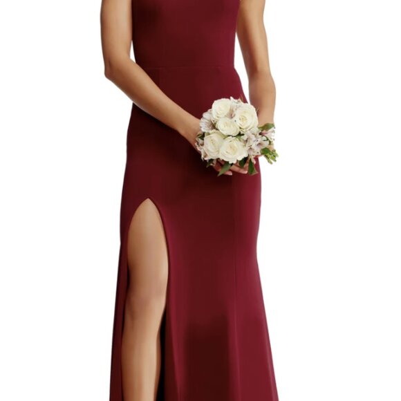 Dress The Population Paige Gown in Garnet - www.mordernwear.com